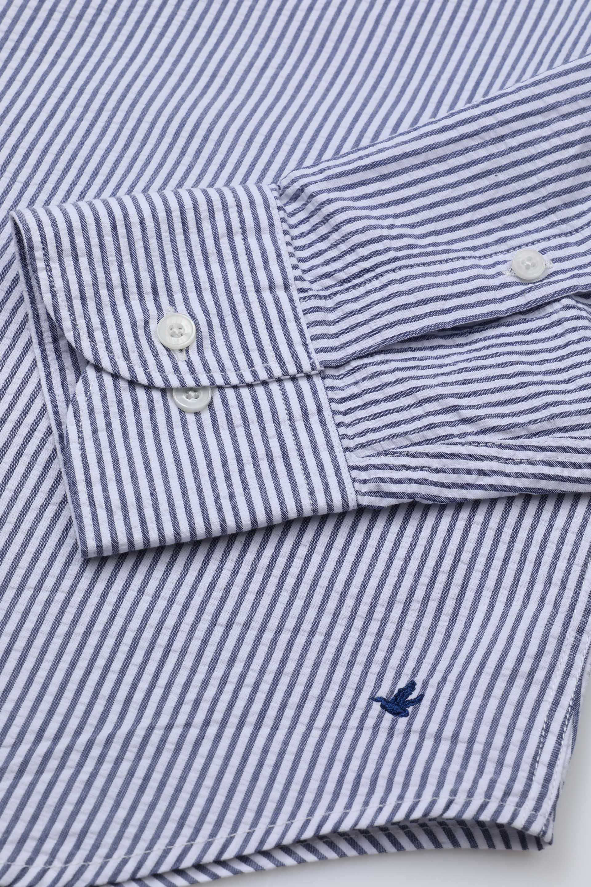 Camicia spread collar in seersucker rigato di cotone, slim fit. - Bianco/blu