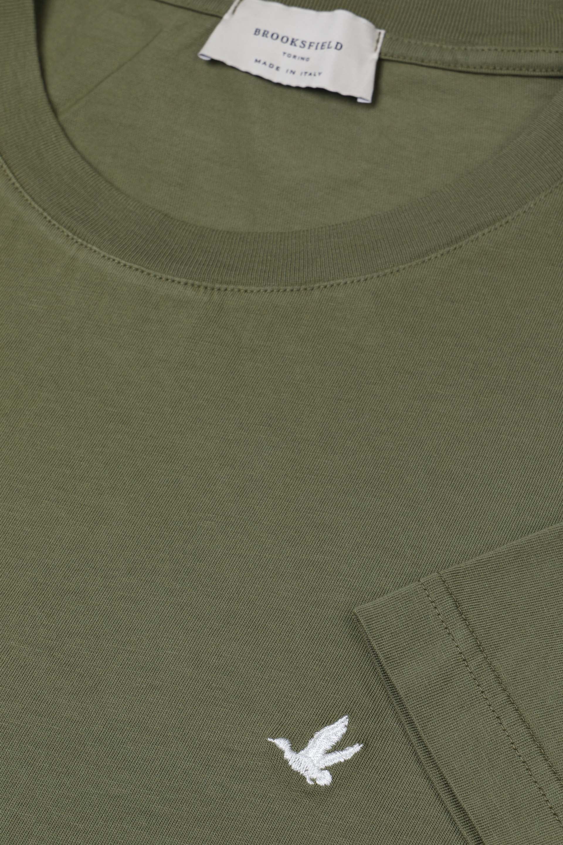 T-shirt in jersey di cotone, logo ricamato al cuore. Verde - Cipresso
