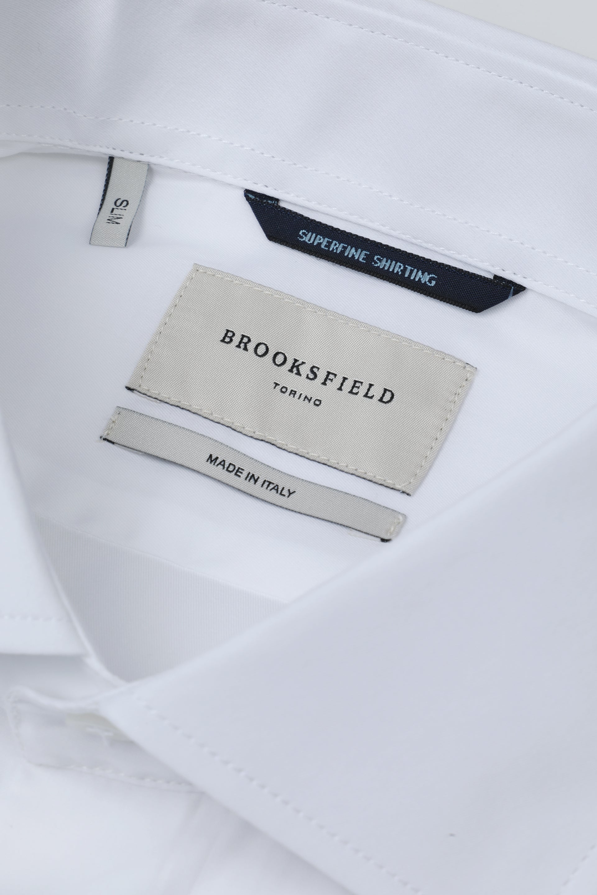 UOMO-CAMICIA (SLIM FIT) M/L FRENCH COLLAR CLASSICA "LUXURY" TESSUTO TWILL SUPERFINE UNITO, CON MOSCHE AI FIANCHI, BOTTONI CUCITI A QUADRO - White