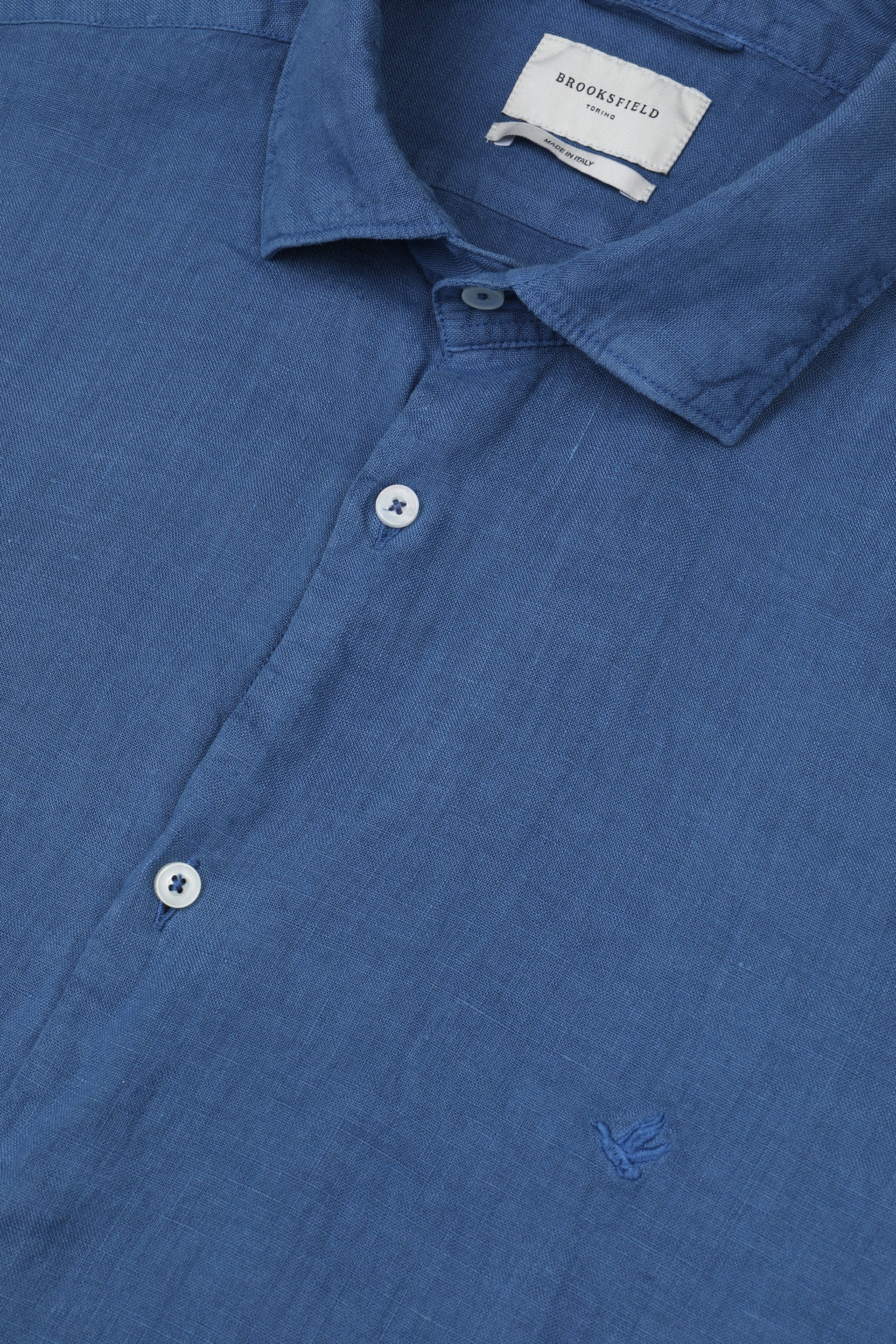 Camicia spread collar in lino con logo al cuore. Slim fit. Blu - Acquario