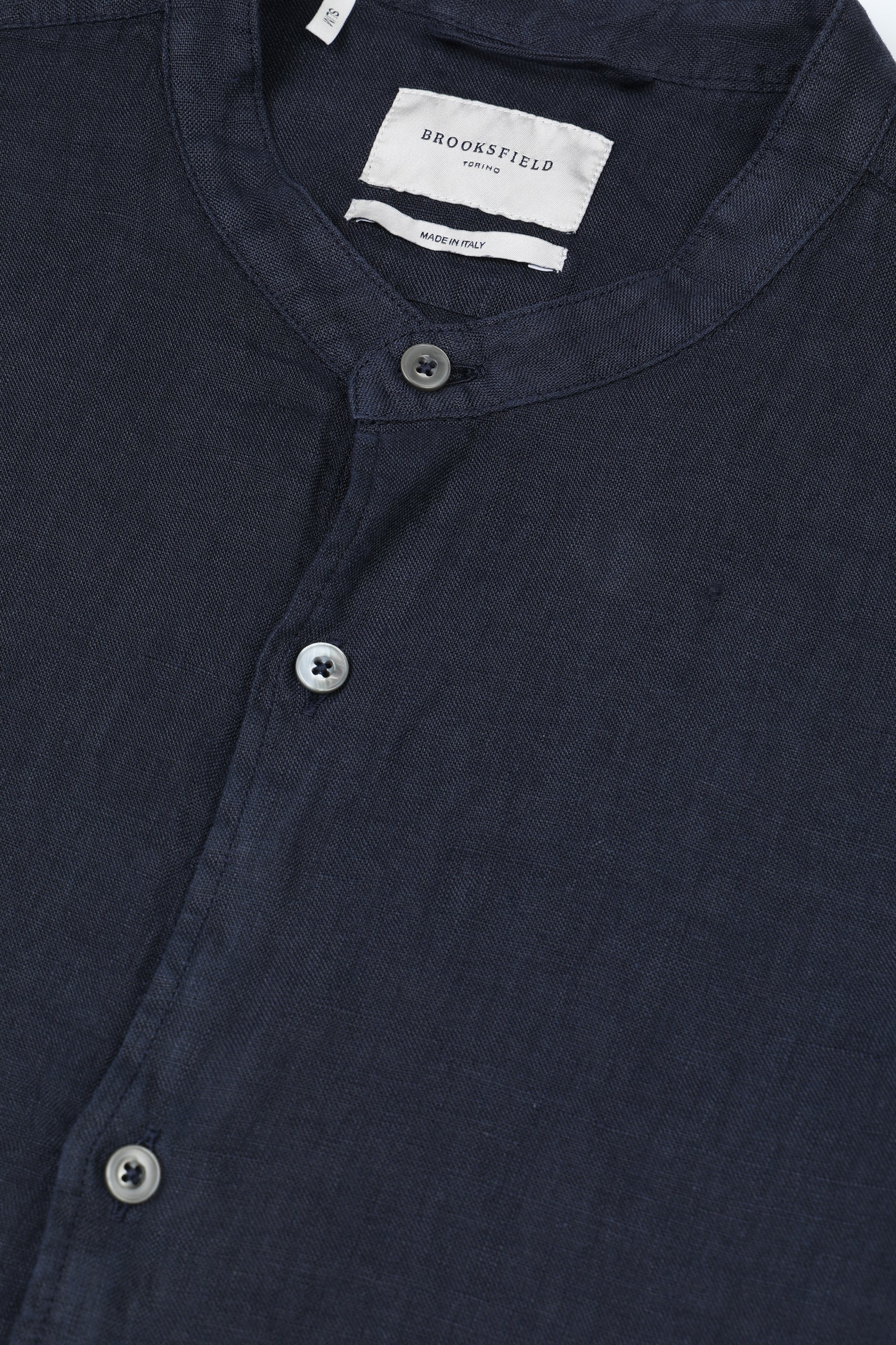 Camicia slim fit in lino con collo alla coreana. Blu - Navy