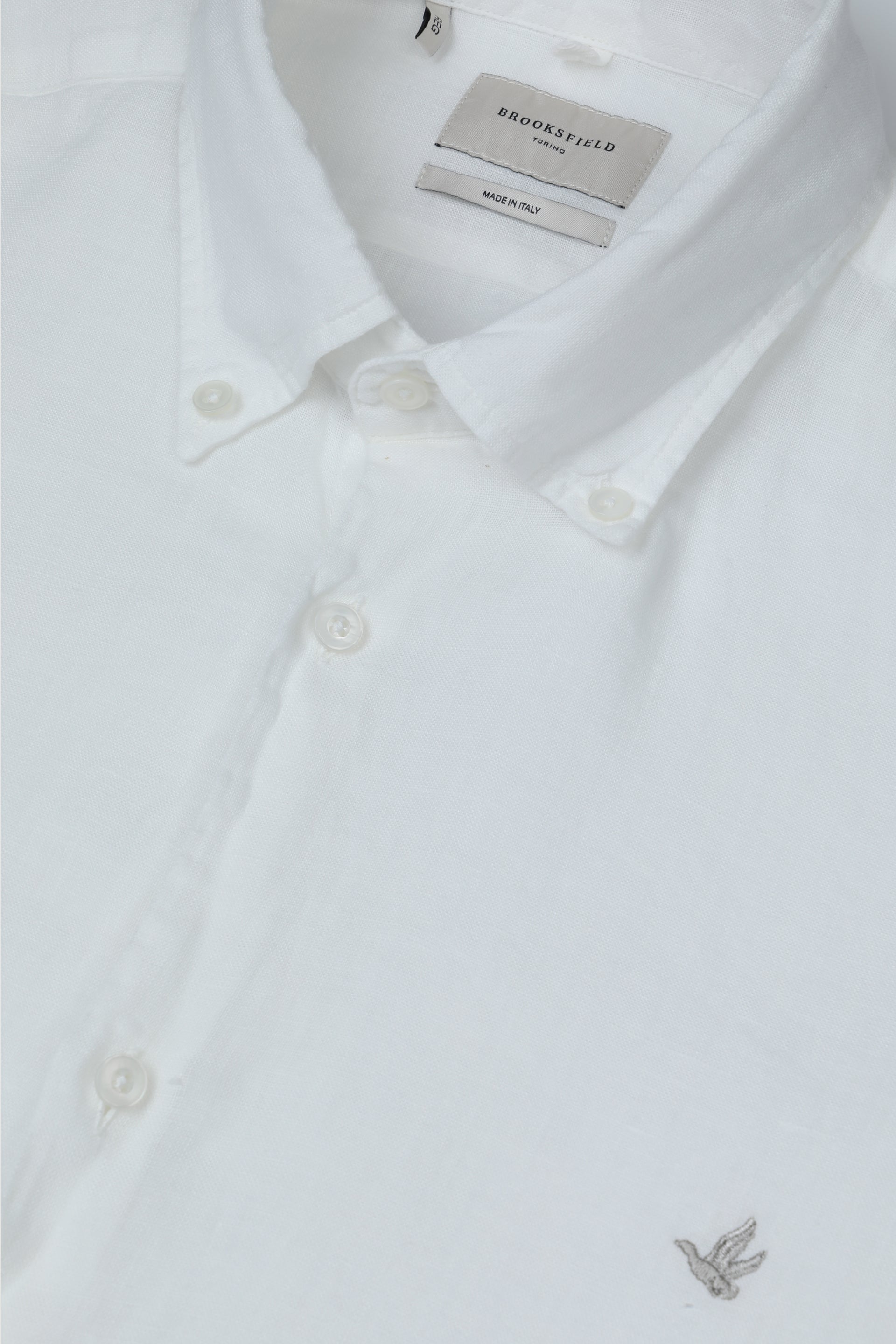 Camicia Button down in lino con logo a cuore. Regular fit. Bianco - Off white