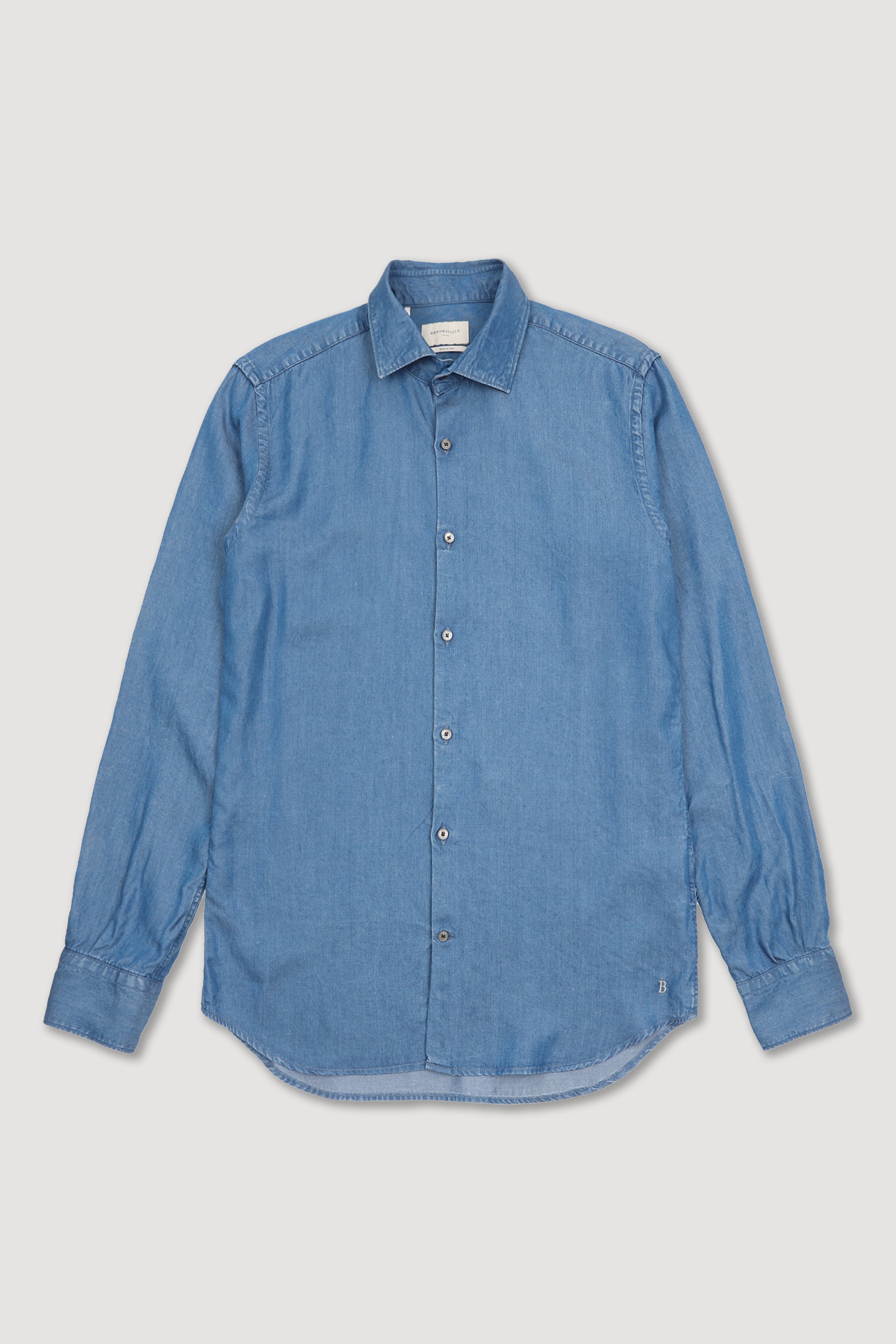 Camicia slim fit con collo spread realizzata in twill indaco di lyocell. Azzurro - Light blue