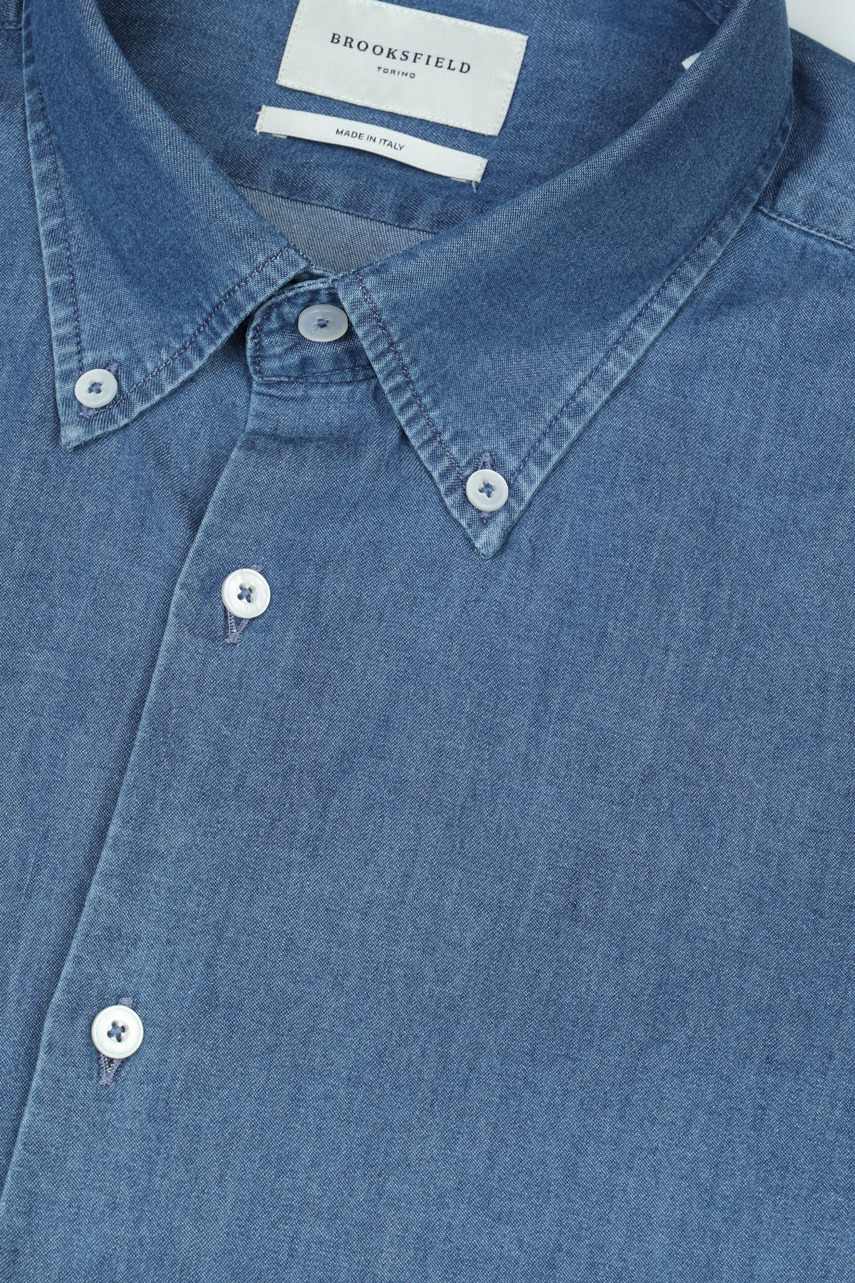 Camicia button down in twill di cotone indaco. Slim fit. Blu - Blue