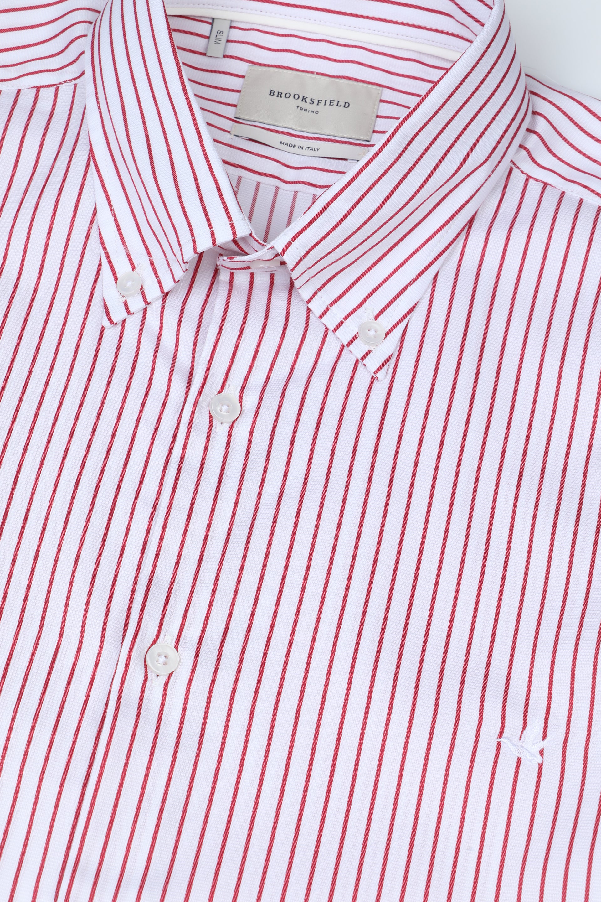 Camicia button down slim fit in cotone rigato wrinkle free. Logo ricamato al cuore - Bianco/Rosso