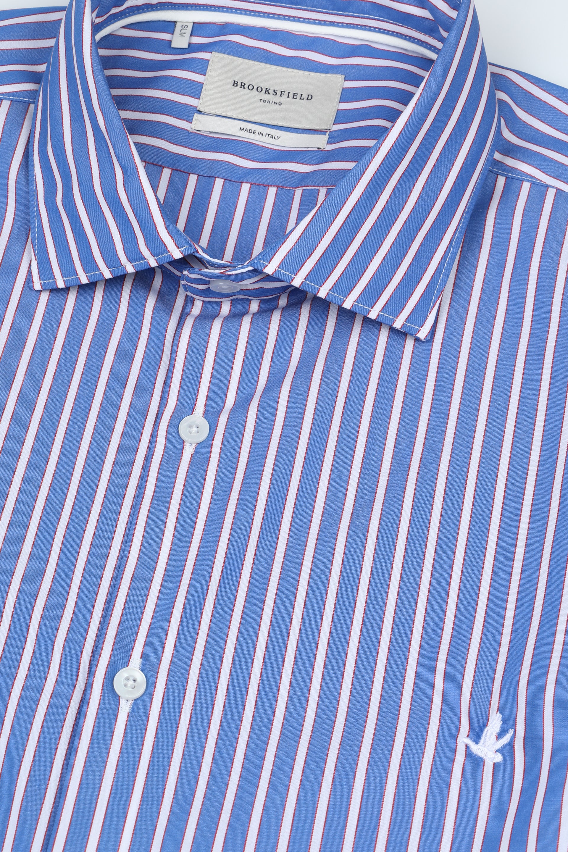 Camicia spread collar in popeline di cotone rigato wrinkle free. Slim fit. Logo ricamato al cuore. Blu - Sailor/Bianco/Rosso