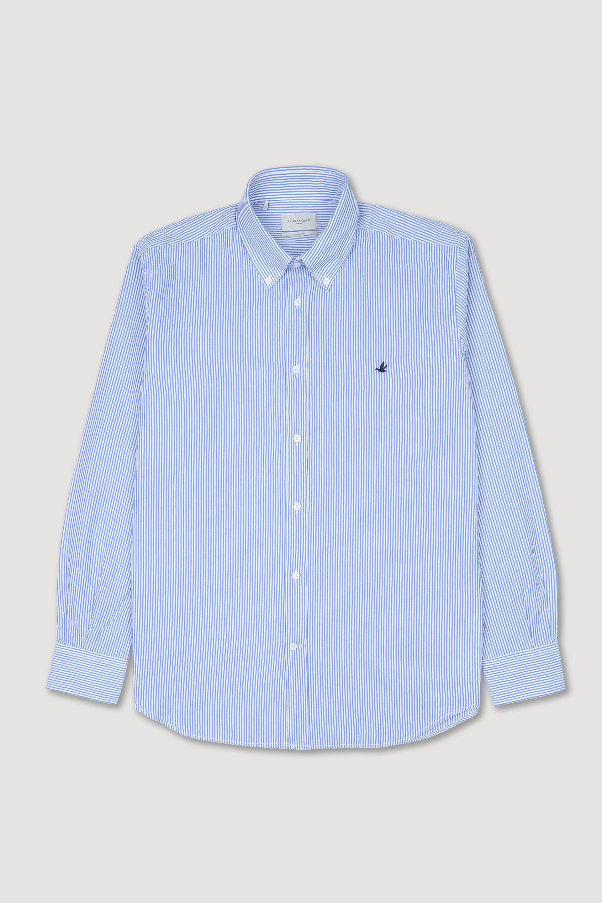 Camicia Club button down regular fit in seersucker rigato di cotone. Logo ricamato al cuore. Blu - Marine/bianco