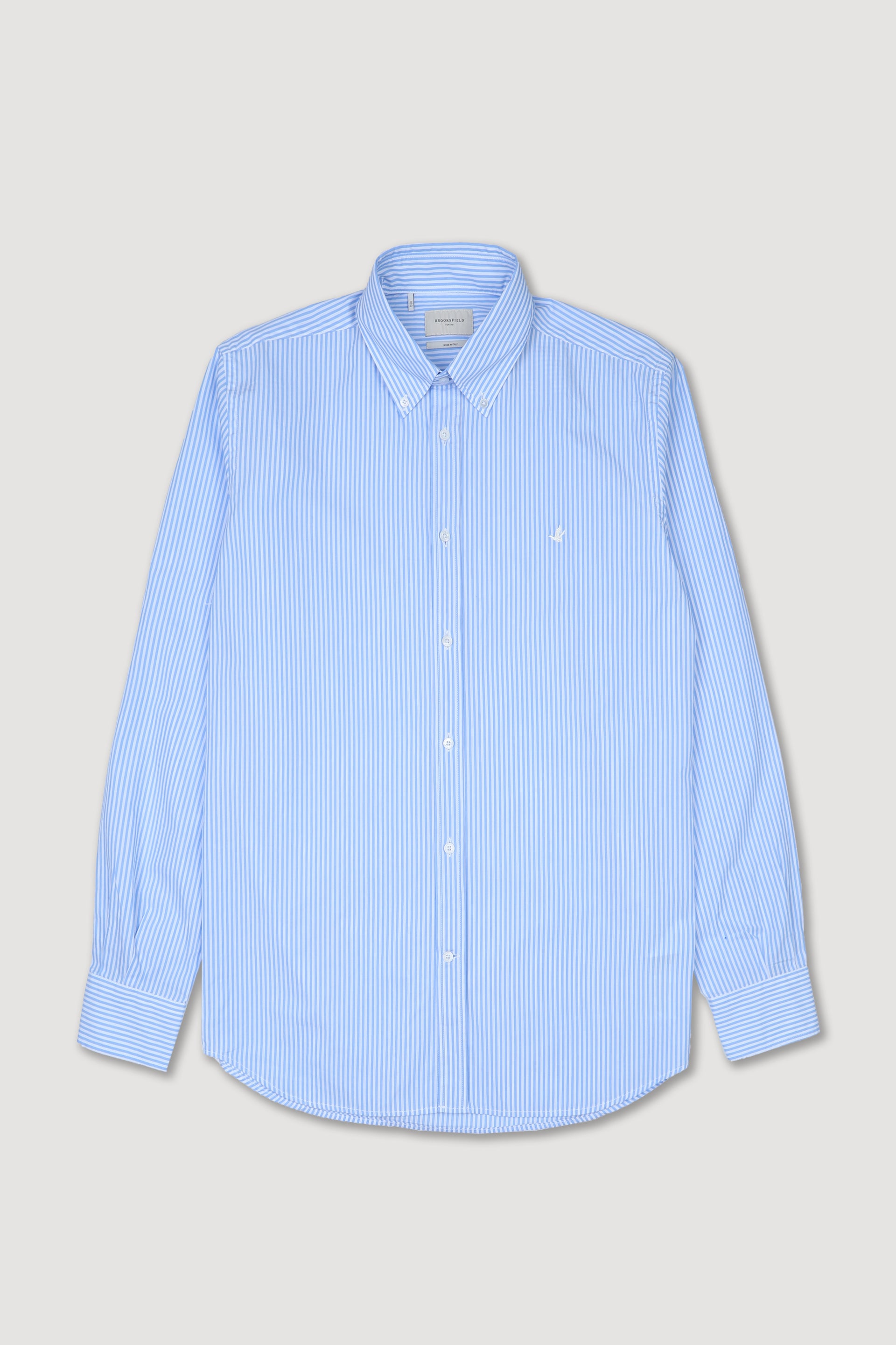 Camicia Club button down regular fit, realizzata in popeline di cotone. Logo ricamato al cuore. Azzurro - Bianco/azzurro
