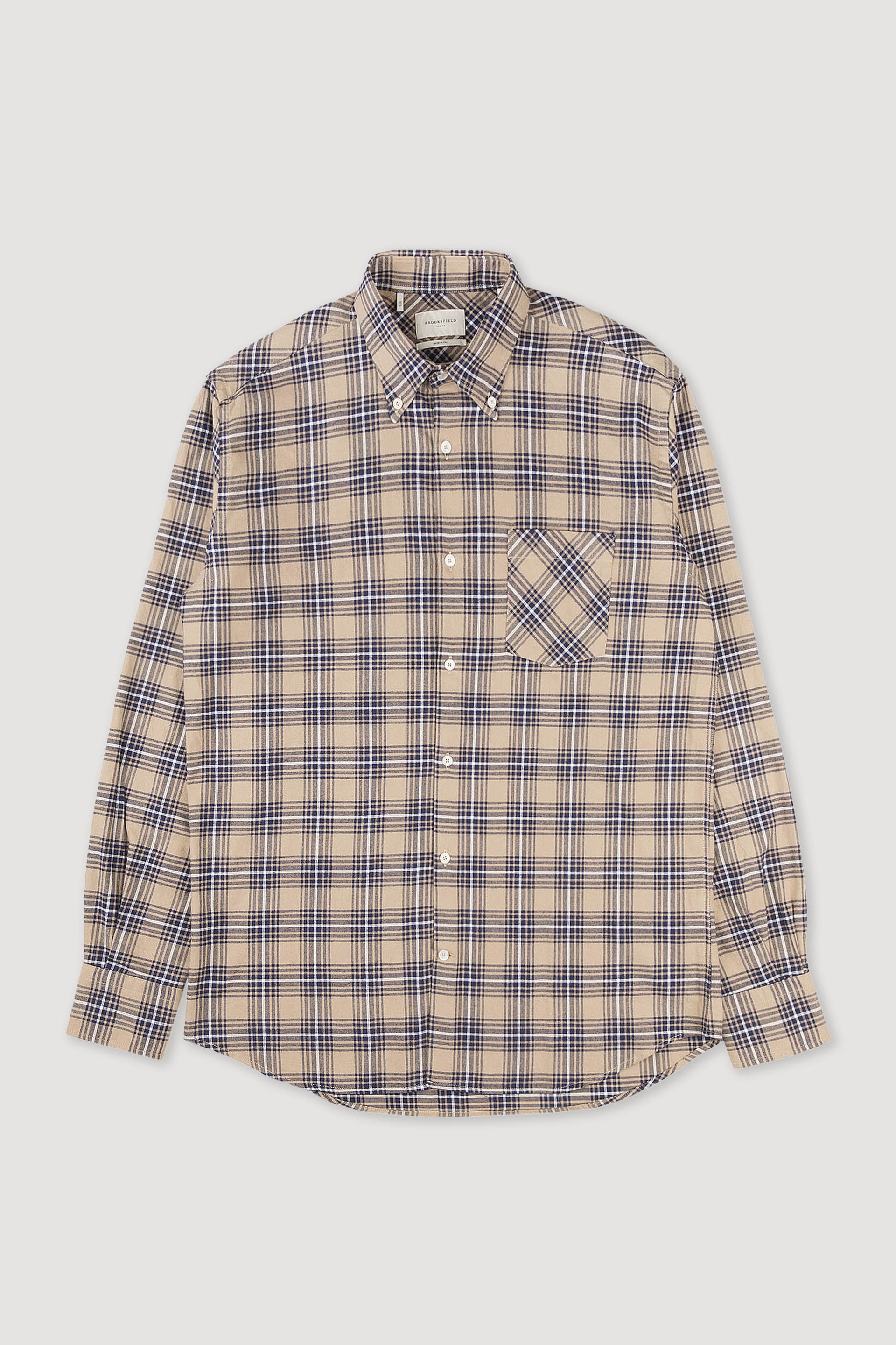 Camicia button down regular fit in twill in cotone fantasia check con taschino. Beige - Beige/navy/latte