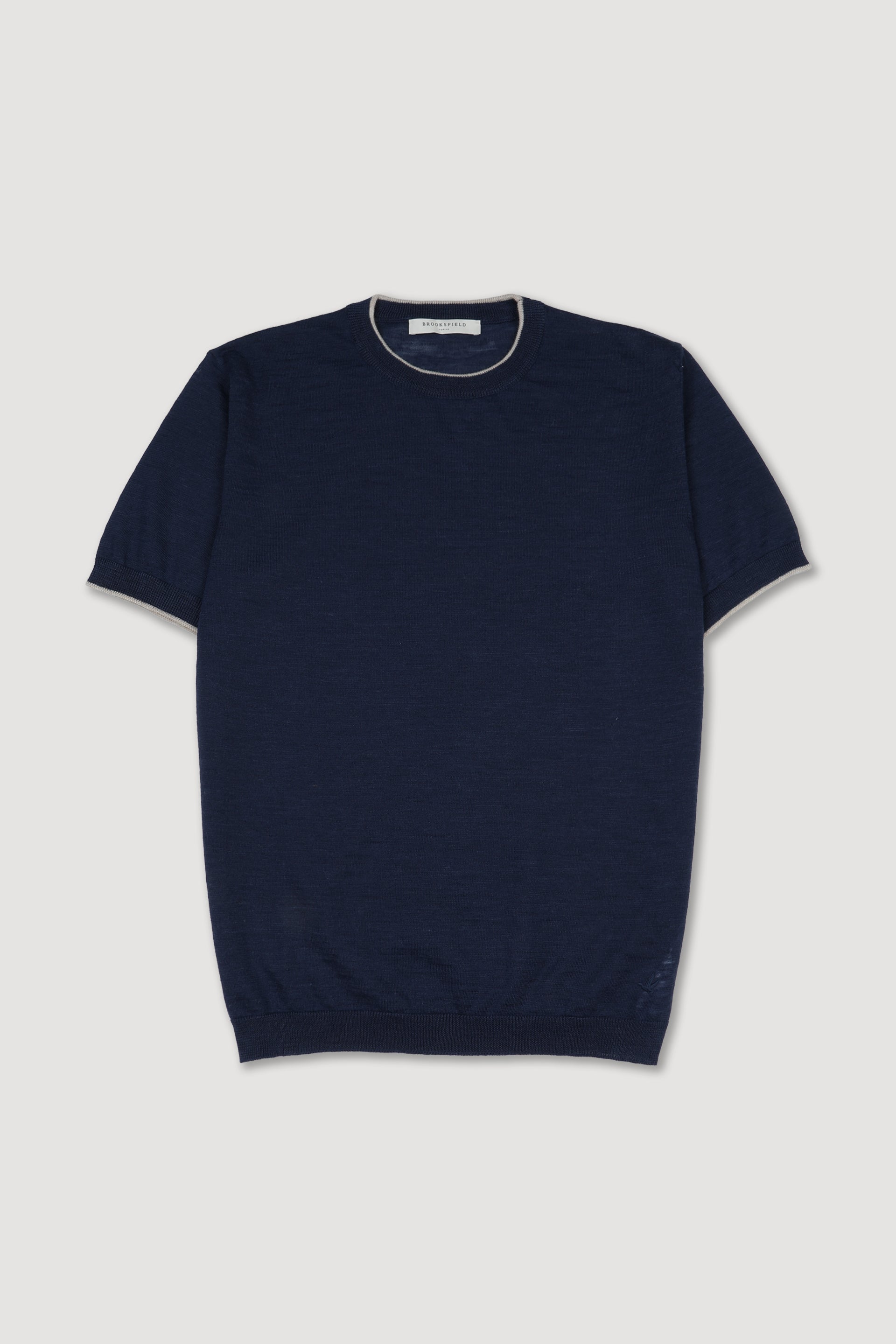 T-shirt in maglia di lino misto poliestere con profili a contrasto. Bianco - Indigo