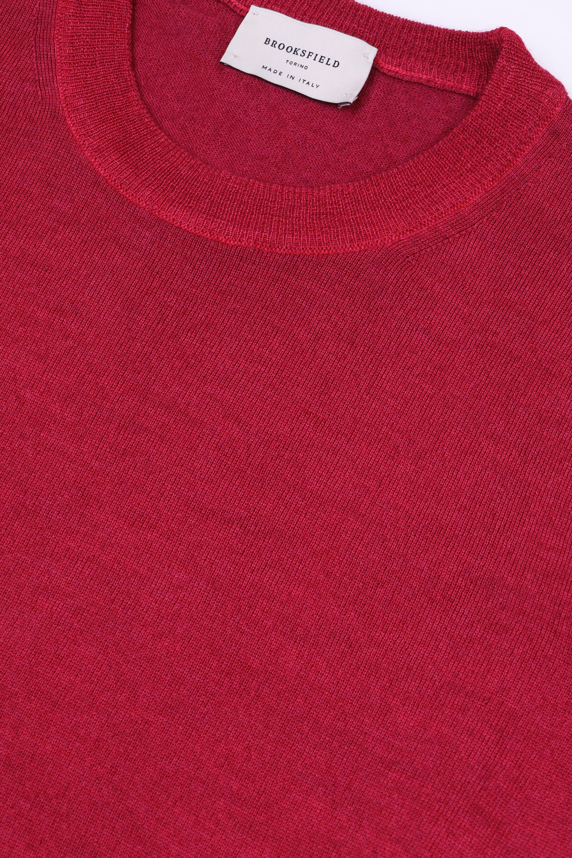 Maglia girocollo in lana merinos extrafine. Rosa - Magenta