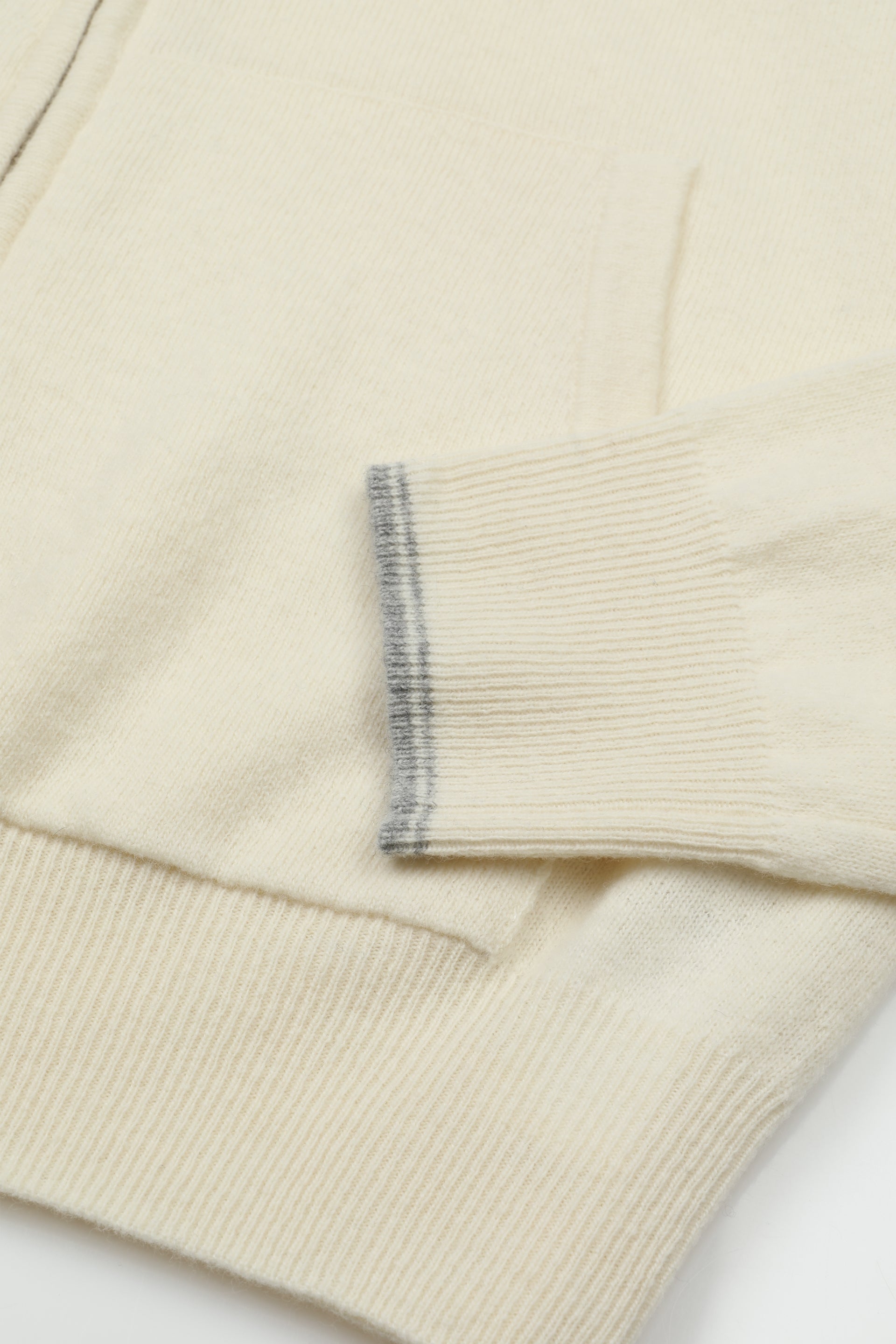 UOMO-MAGLIA RASATA CON CAPPUCCIO E MARSUPIO, POLSI E BORDO CAPPUCCIO CON RIGHE IN CONTRASTO, LAMBSWOOL (FIN.12) - Latte