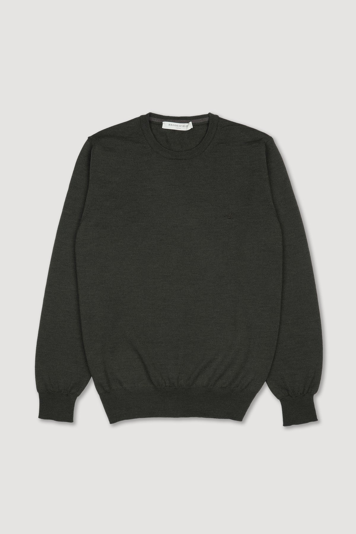 Maglia girocollo in lana merinos extrafine con logo ricamato al cuore. Verde - Oliva