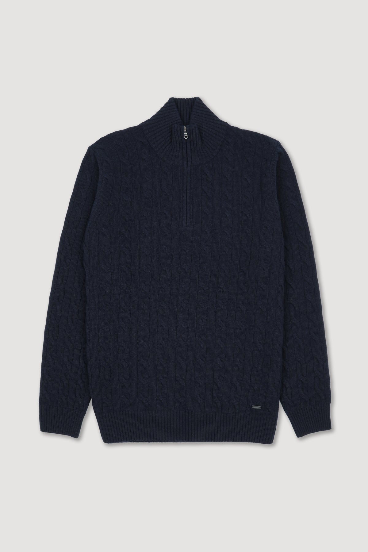 Maglia collo army con zip, realizzata in lana vergine e lavorata a punto trecce - Blu scuro