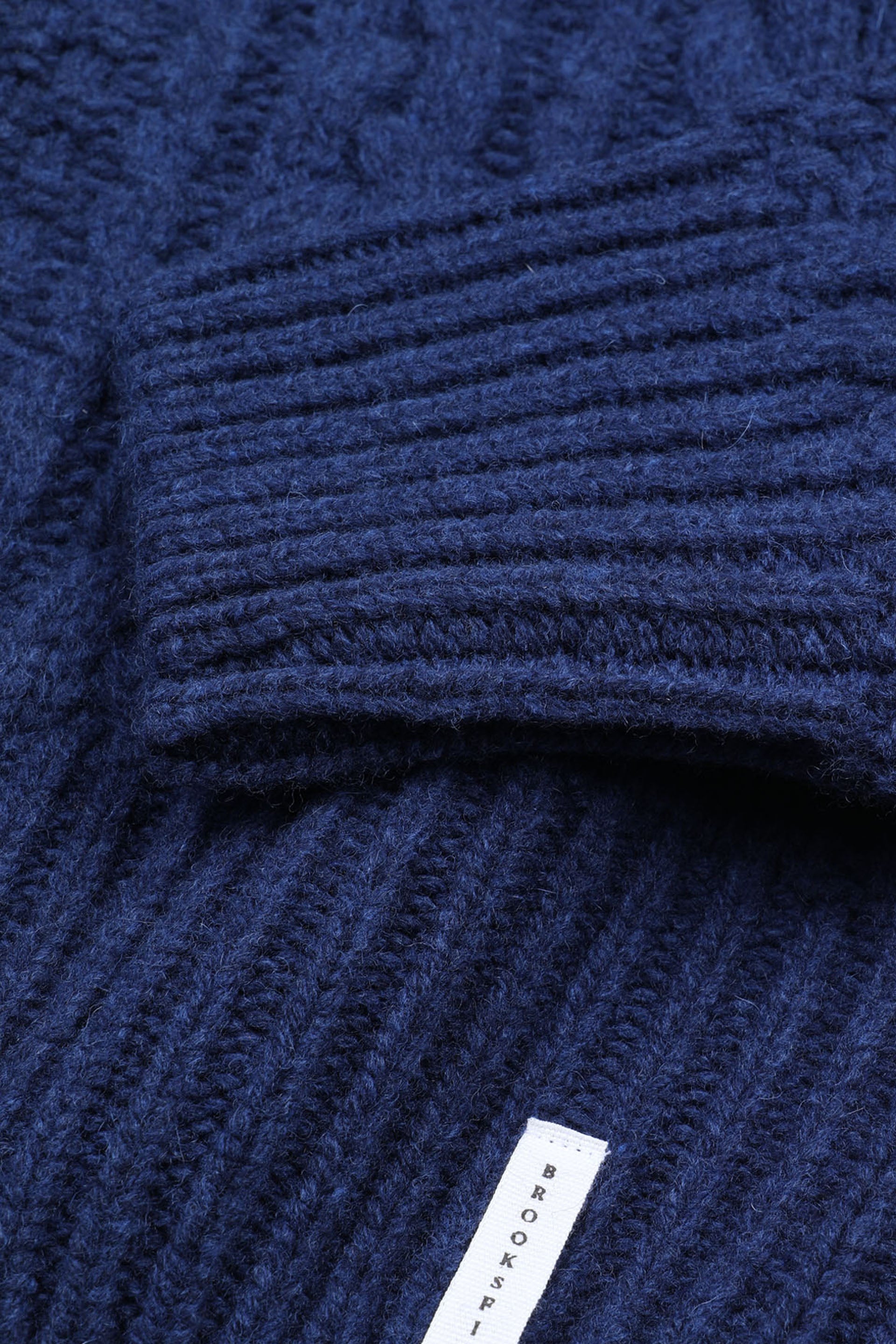 Maglia girocollo con motivo aran in pura lana vergine. Blu - Marine