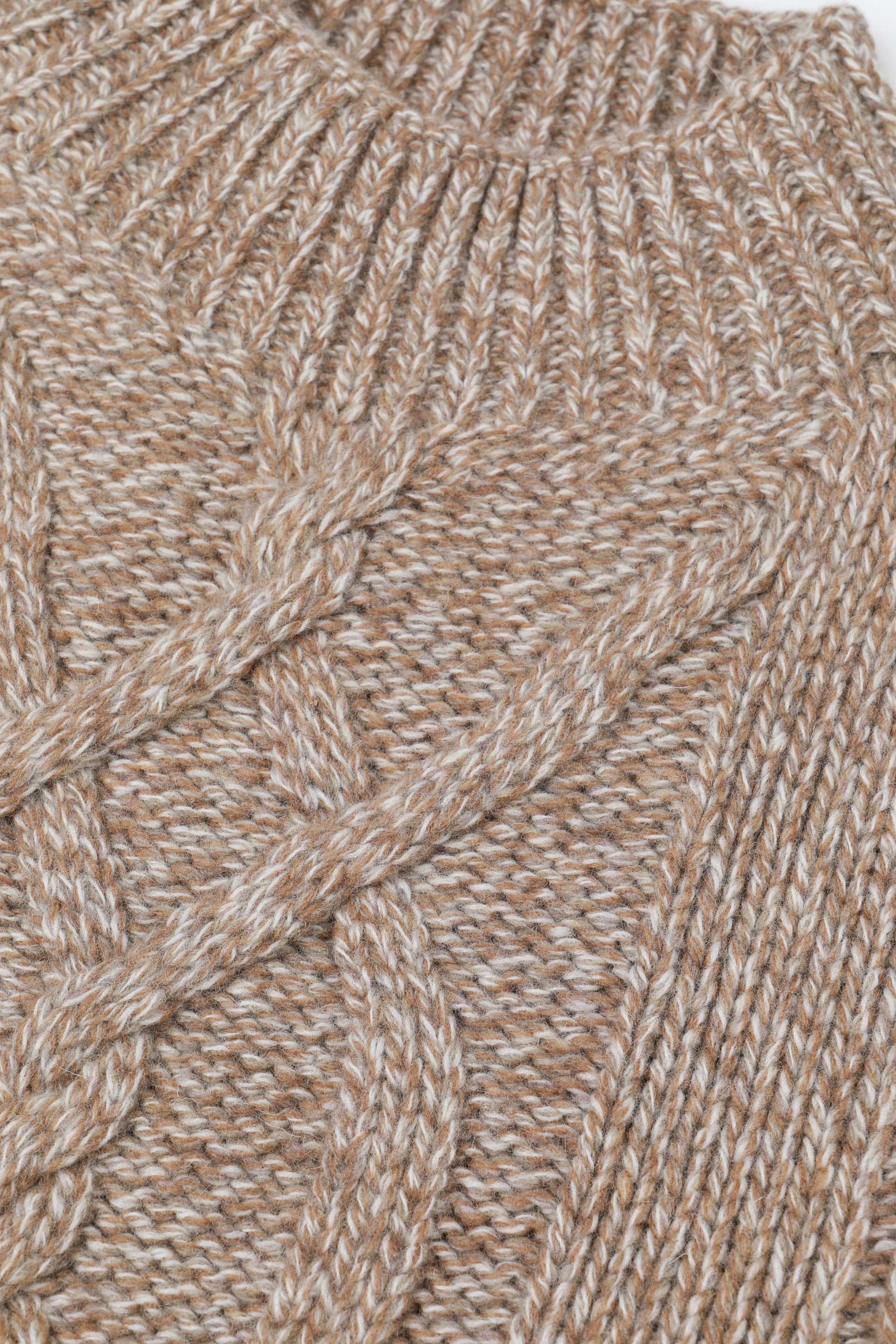 UOMO-COLLO CRATERE, LOSANGA PIAZZATA SU DAVANTI, MANICHE E SCHIENA A COSTE, MISTO LAMBSWOOL (FIN.3) - Beige