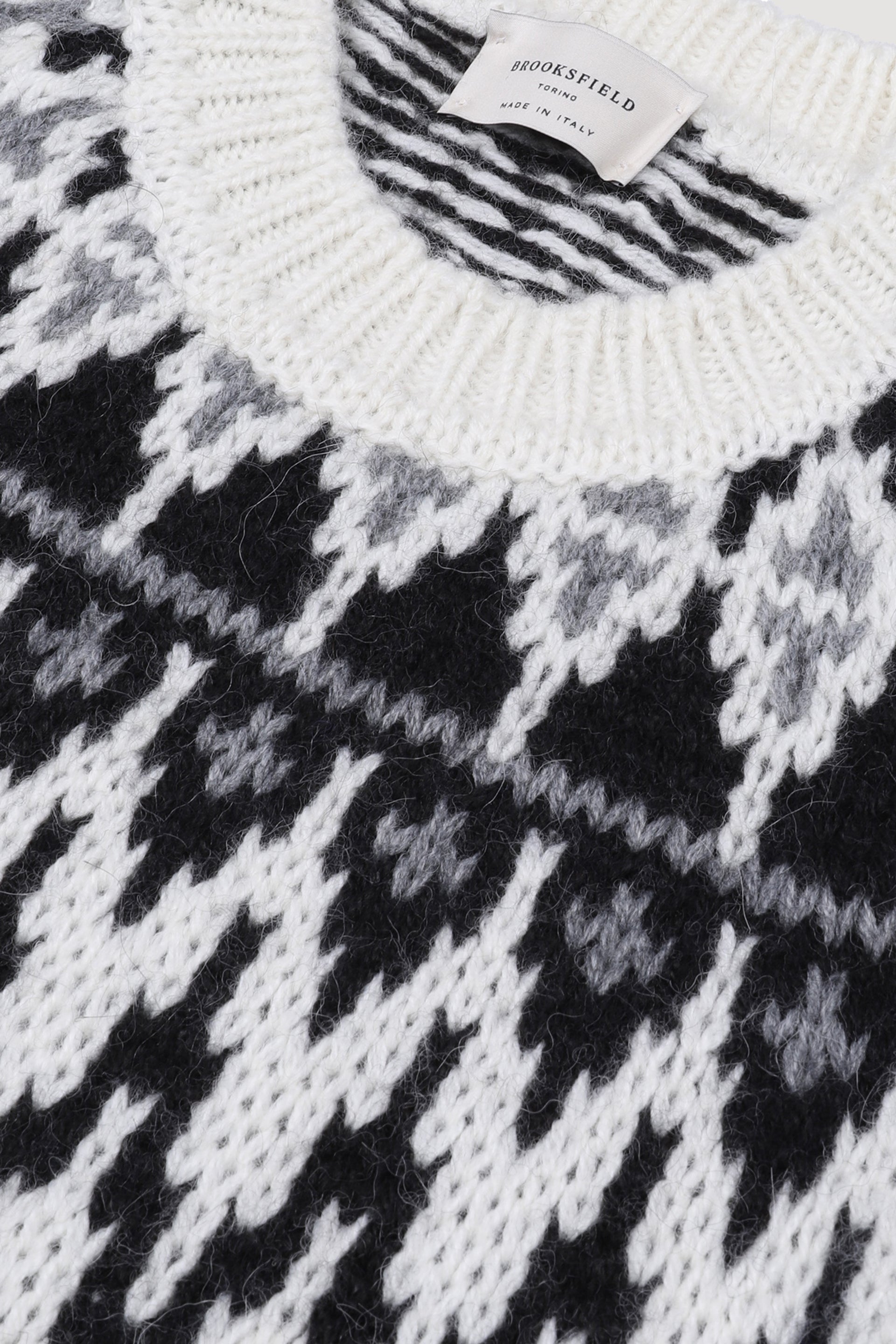 Maglia girocollo con jacquard ispirazione Fair Isle in misto lana-alpaca. Bianco - Off white