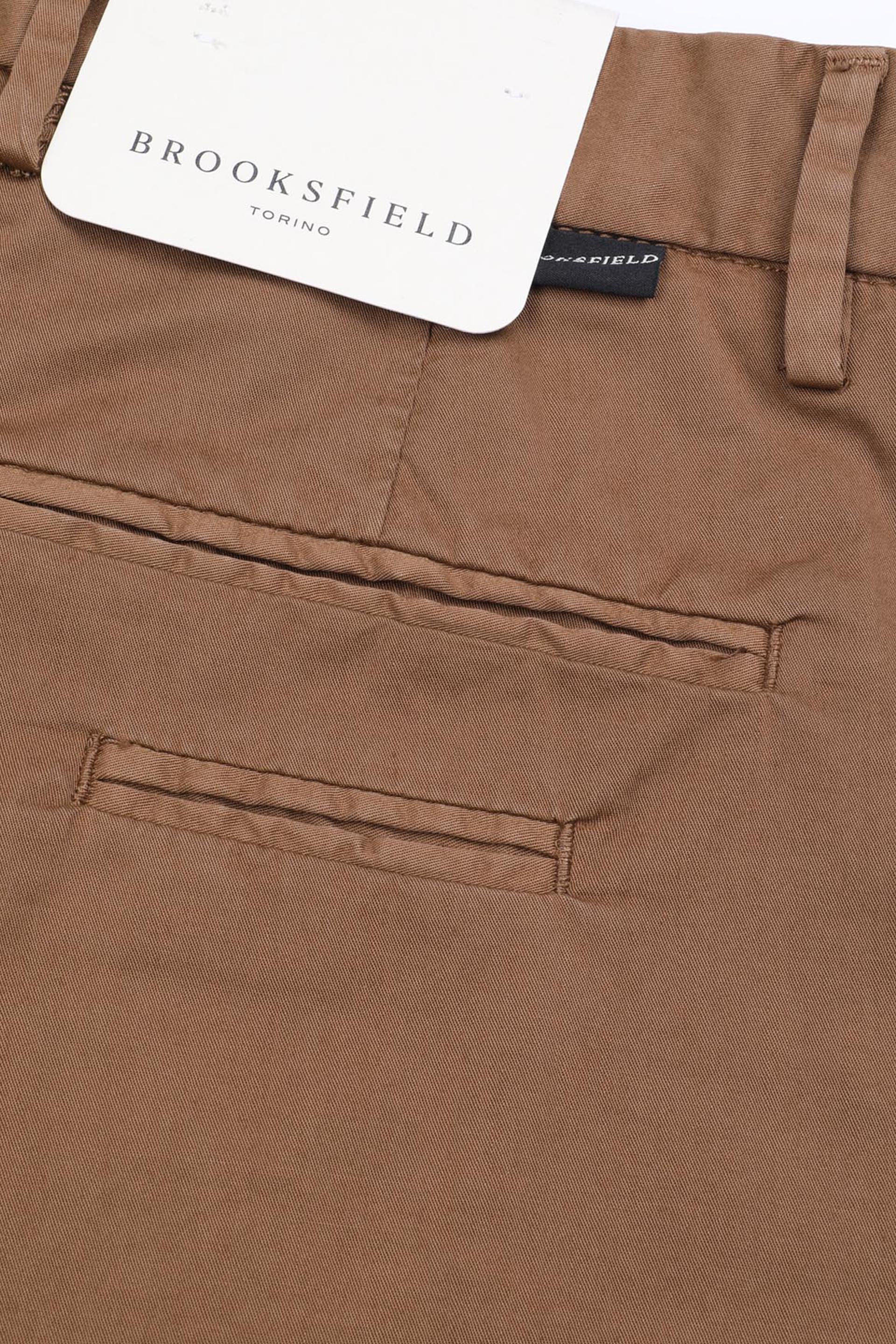 Pantalone chino con pinces. - Cigar