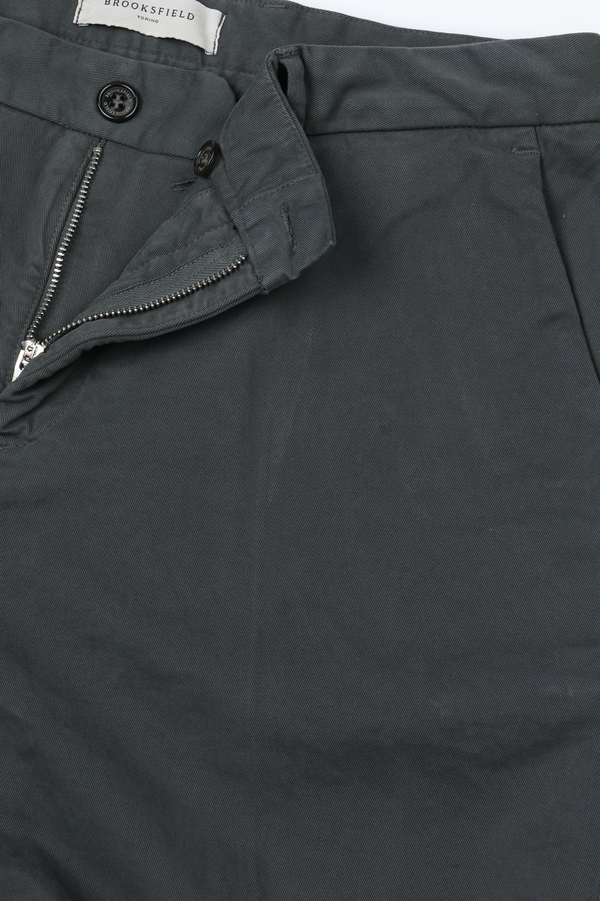 UOMO-PANTALONE CHINO SLIM TESSUTO GABARDINE COTONE STRETCH SMERIGLIATO, TINTO CAPO DIRETTO - Almost black