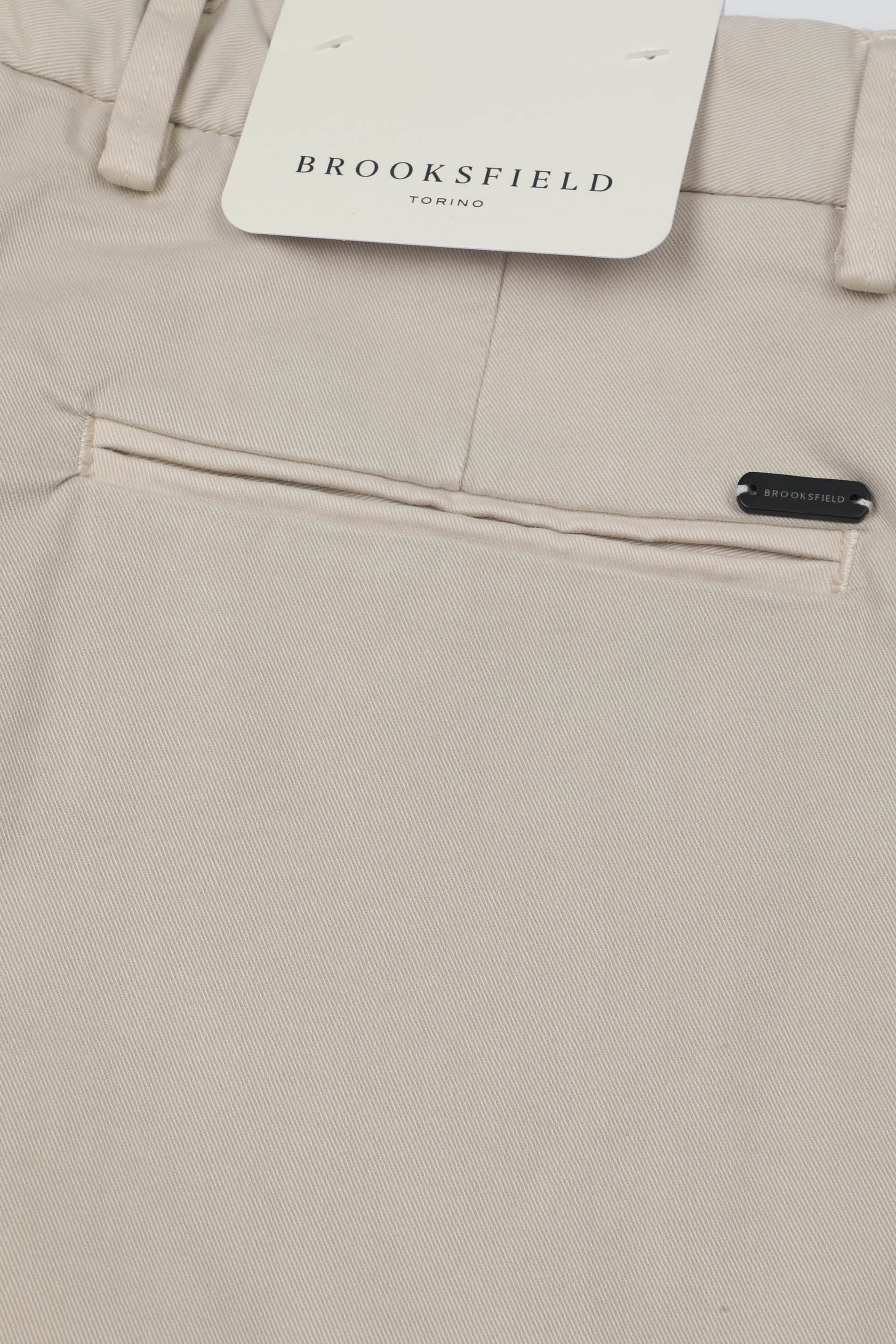 UOMO-PANTALONE CHINO SLIM TESSUTO GABARDINE COTONE STRETCH SMERIGLIATO, TINTO CAPO DIRETTO - Geyser