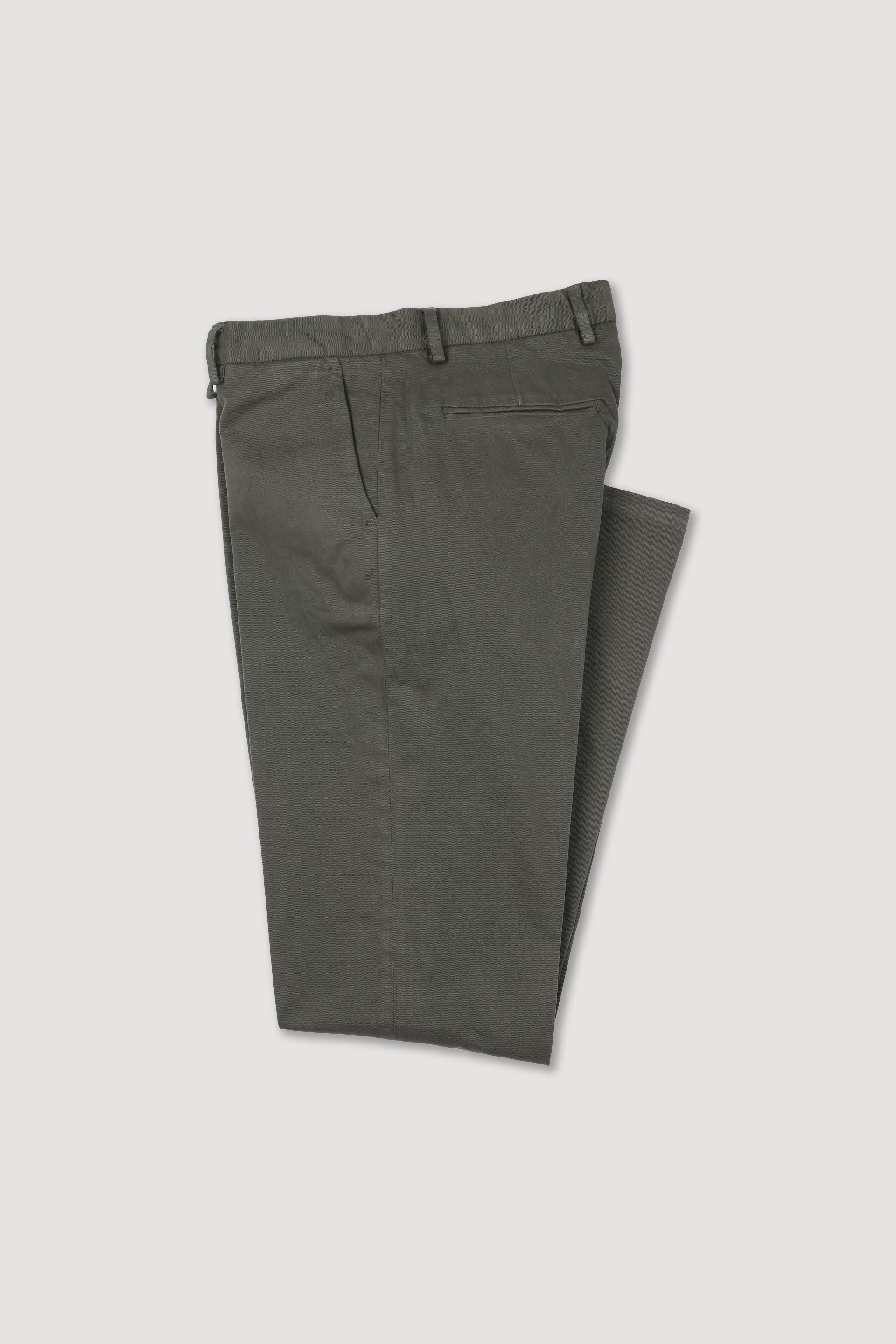 UOMO-PANTALONE CHINO SLIM TESSUTO GABARDINE COTONE STRETCH SMERIGLIATO, TINTO CAPO DIRETTO - Plant