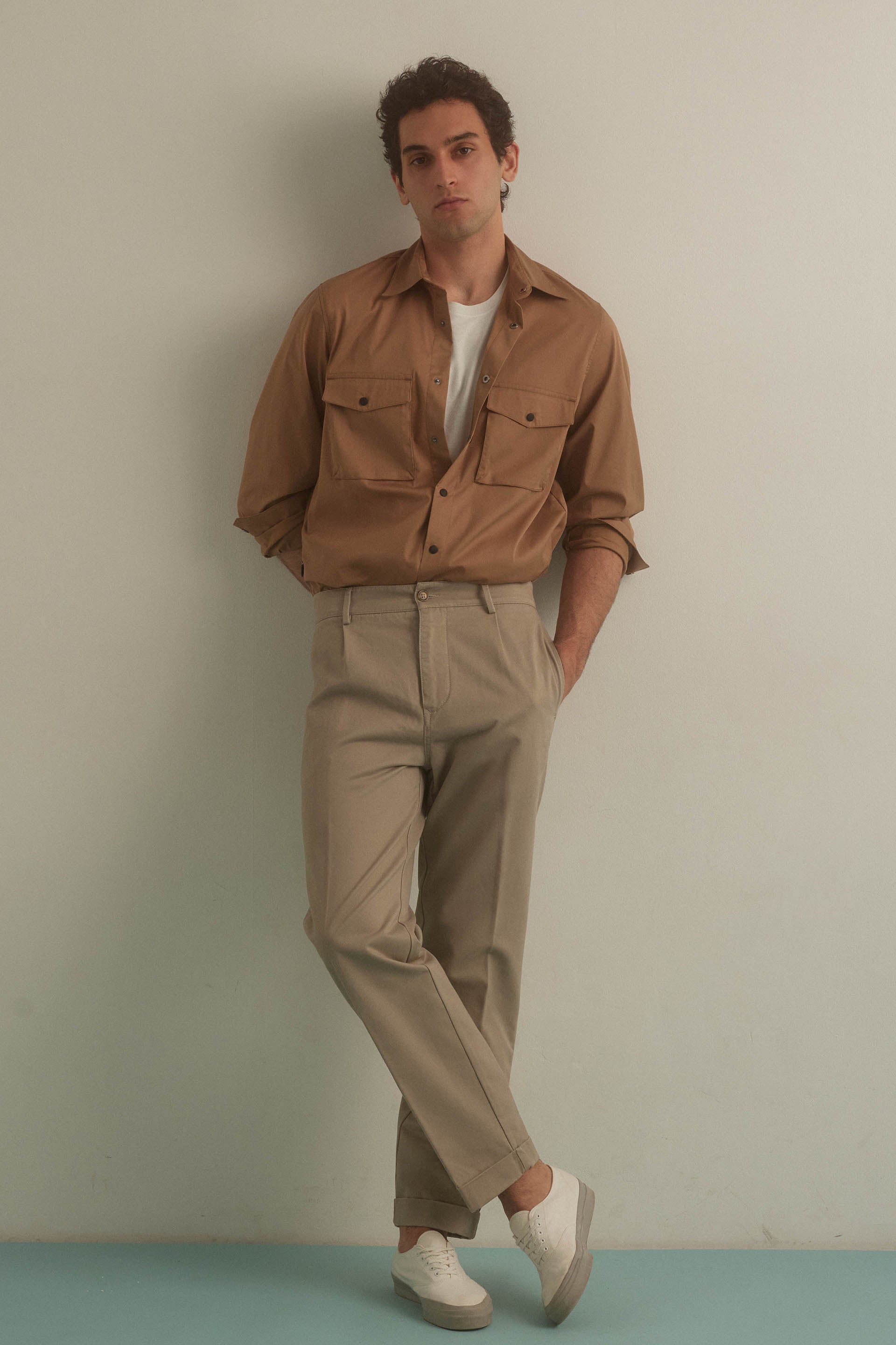 PANTALONE, MARCELLO-CHINO CON PINCES, POPLIN COTONE STRETCH UNITO - Brown sugar