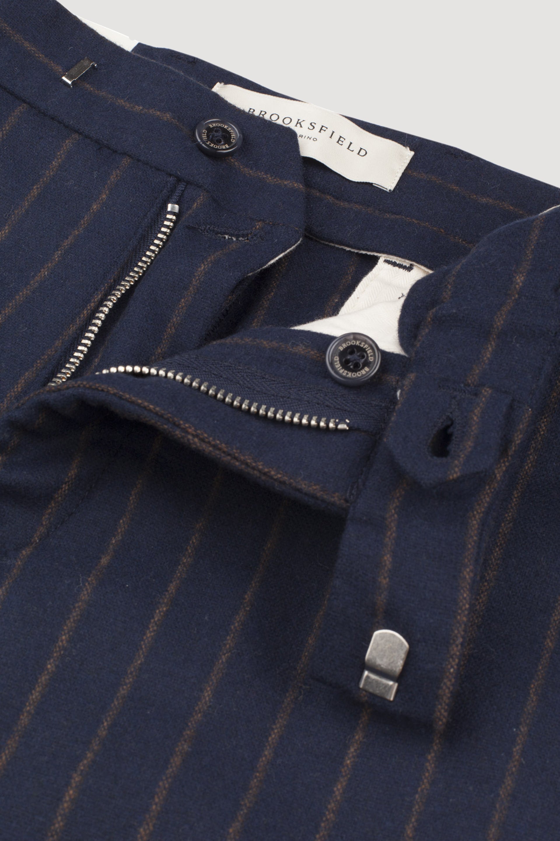 Pantalone chino Dean in tessuto gessato di misto lana stretch, slim fit. Blu - Dark blue