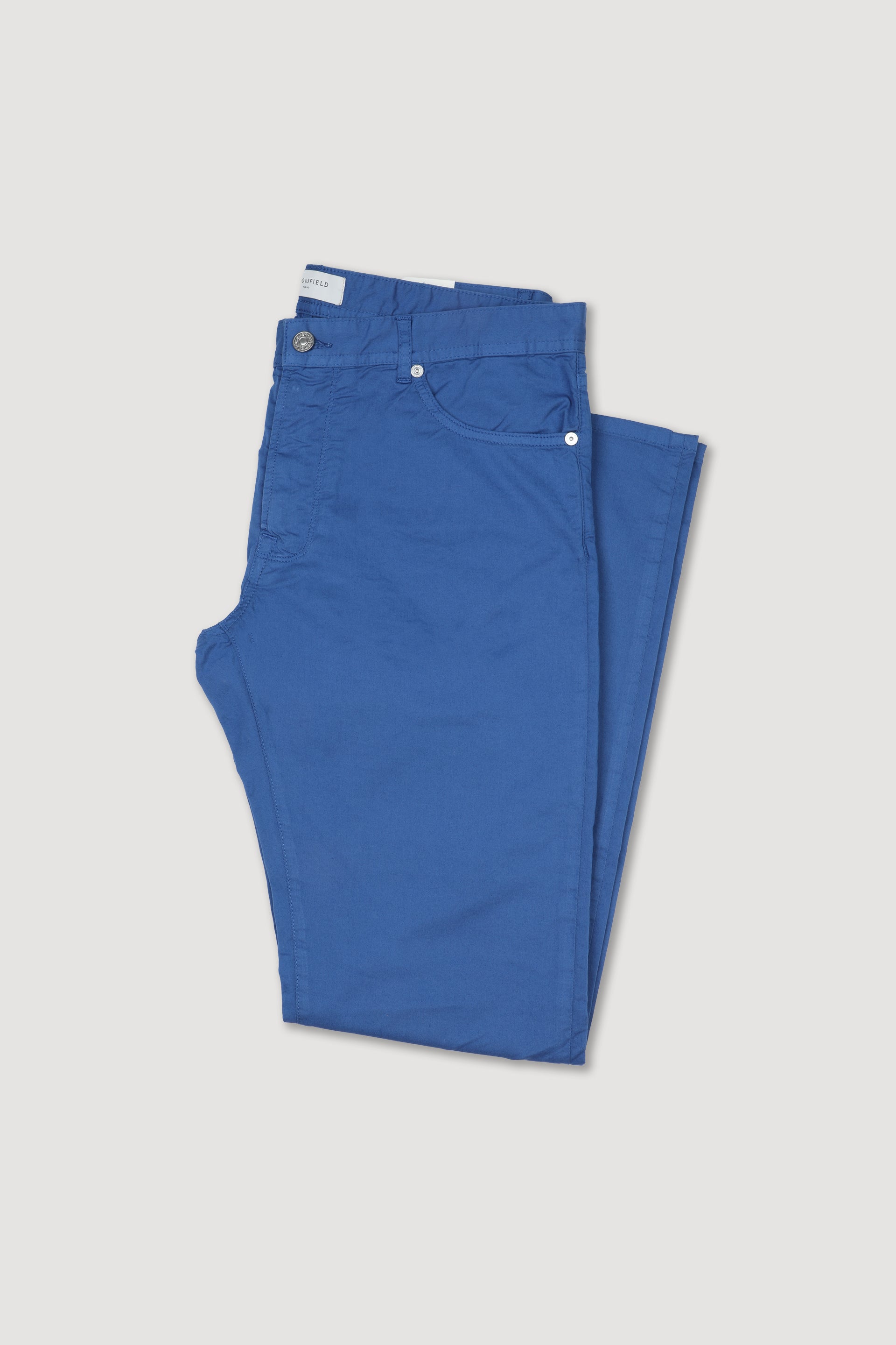 Pantalone 5 tasche in gabardine stretch di cotone organico, slim fit. Blu - Acquario