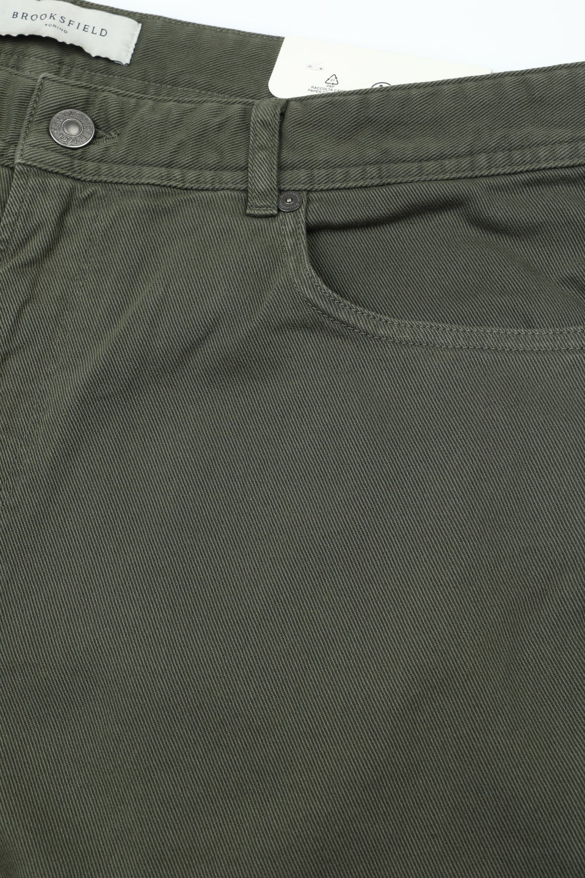 Pantalone 5 tasche in bull di cotone stretch, slim fit. Verde - Plant
