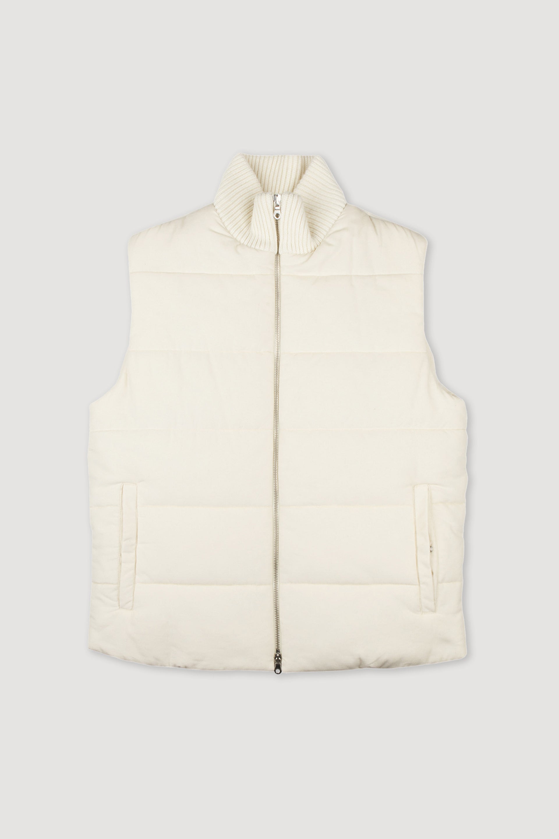 Giubbotto smanicato in velluto a coste di cotone, imbottito. - Latte