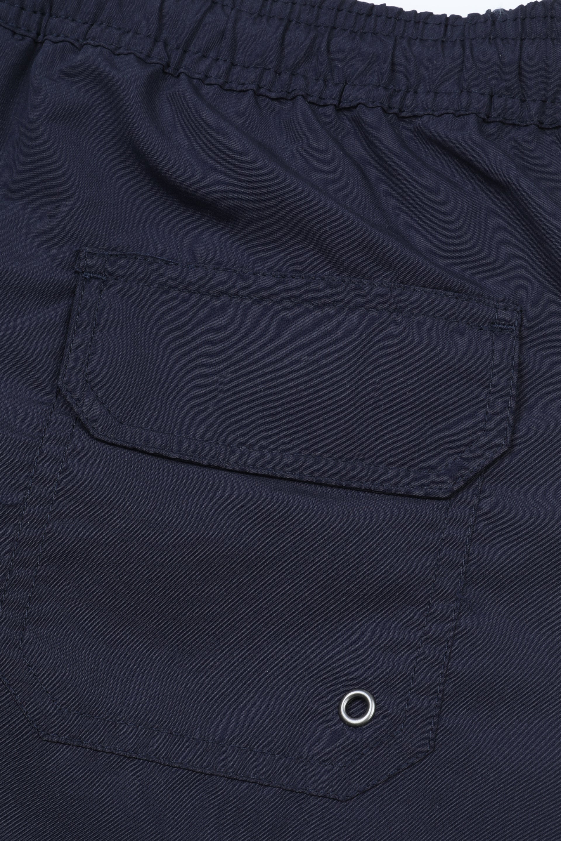 UOMO-BOXER MARE IN MICROFIBRA TINTA UNITA, TASCHE LATERALI, TASCHINO CON ALETTA APPLICATO DIETRO, ELASTICO E COULISSE IN VITA, STAMPA MARCHIO SU GAMBA - Navy