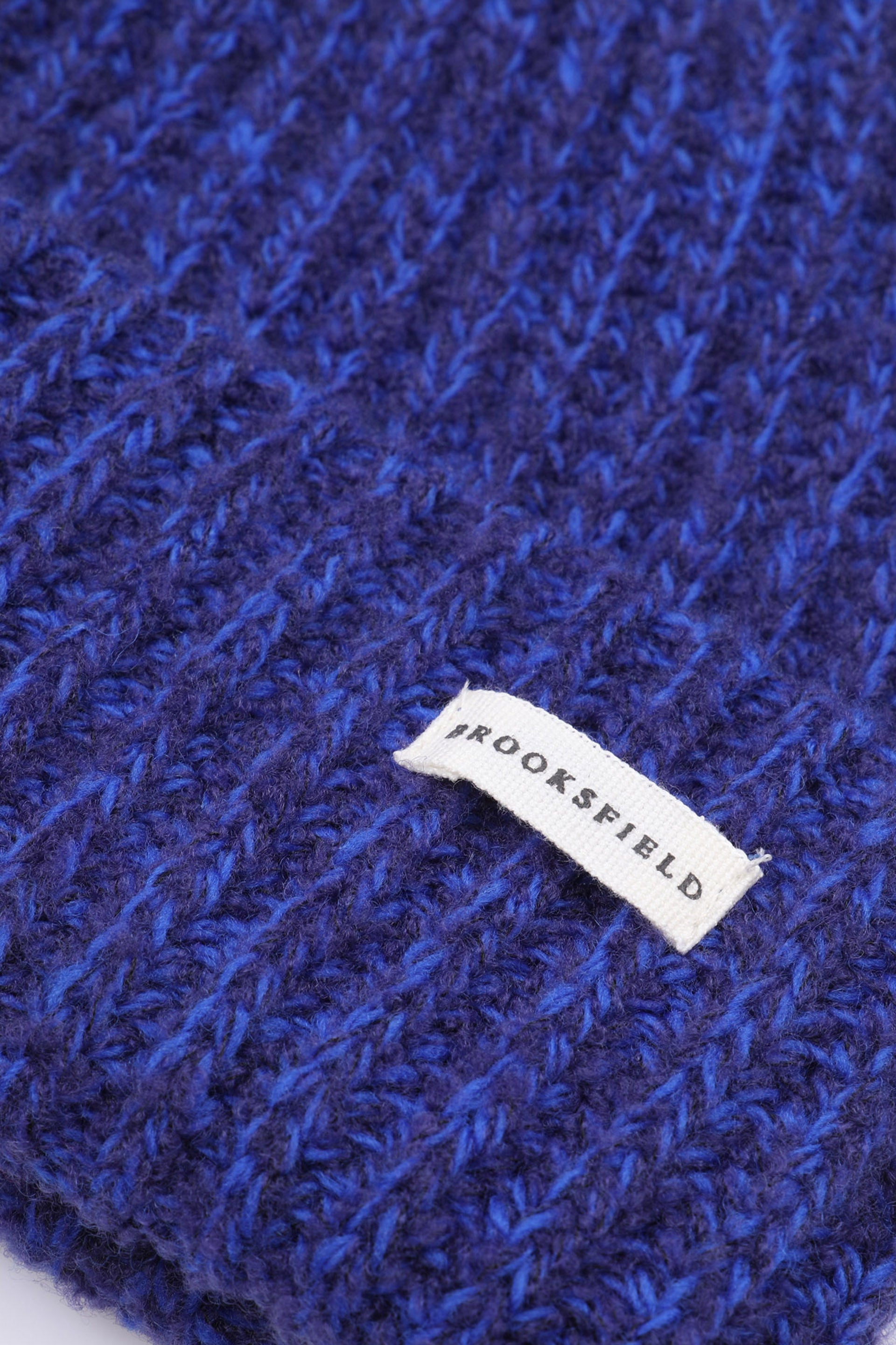 Berretto a coste in misto lana blouclè con risvolto. Blu - Sapphire